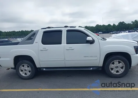 2011 Chevrolet Avalanche Lt z USA, uszkodzony, nr VIN 3GNTKFE3XBG101145